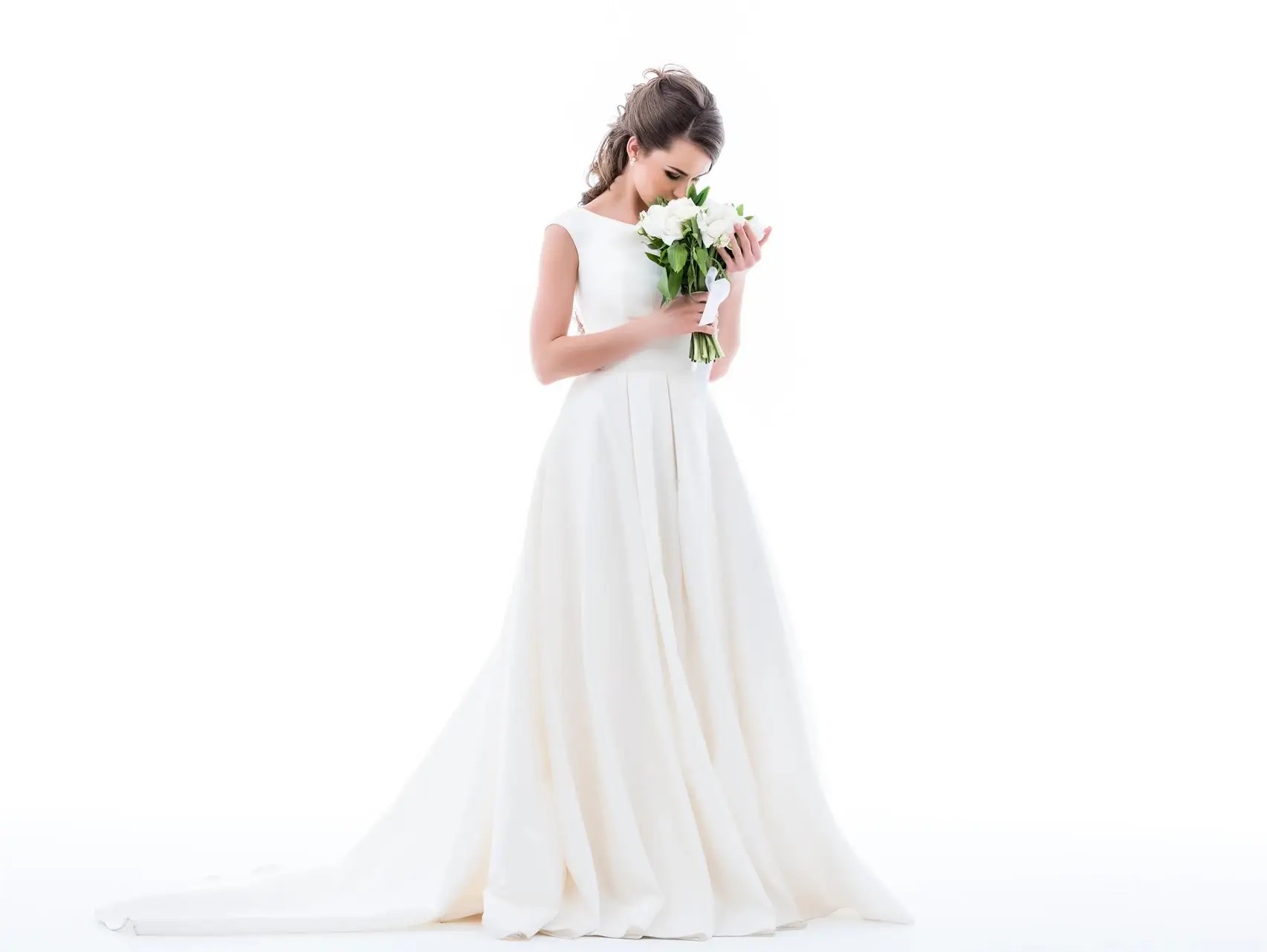 Honour Your Unique Style: Exploring Traditional and Modern Bridal Gown Silhouettes. Desktop Image