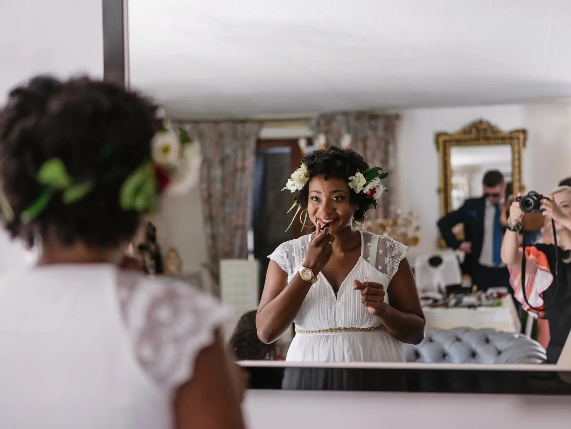 Uncovering the Allure of Time-Honoured Bridal Gown Necklines: Your Guide to Iconic Wedding Dress. Mobile Image